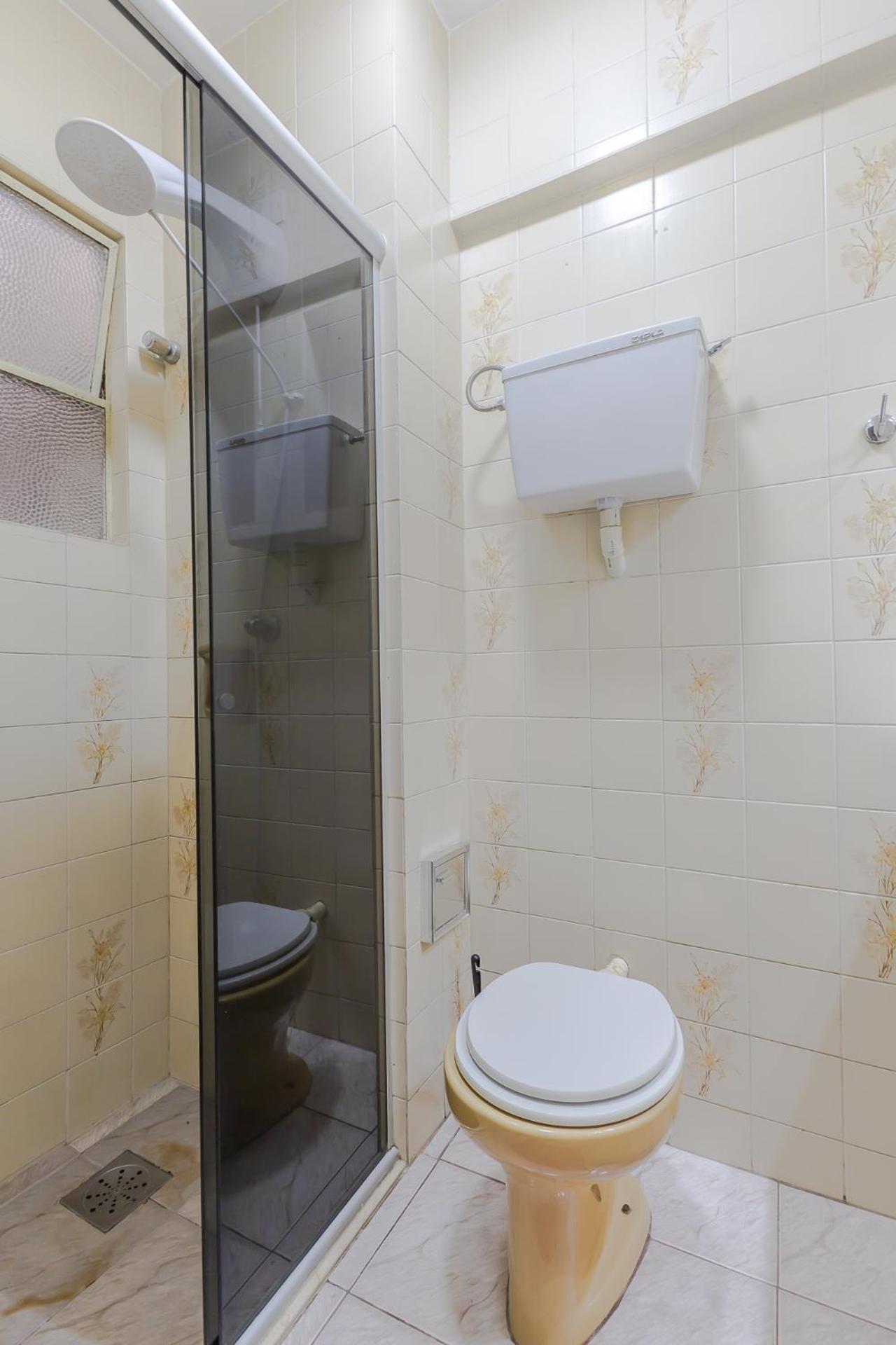 Familiar Ll 8ºandar Ll Wi-fi 259mpbs Ll 780m Da Av Ipiranga Ll 2km Hospital Sao Lucas Pucc Ll 4km Centro Ll 4,9km Da Rodoviaria Ll 8km Do Aeroporto Ll Apartment Porto Alegre